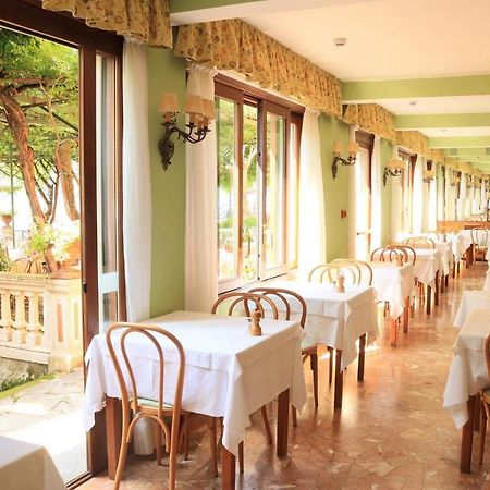 Hotel Stella D'Italia Valsolda ภายนอก รูปภาพ